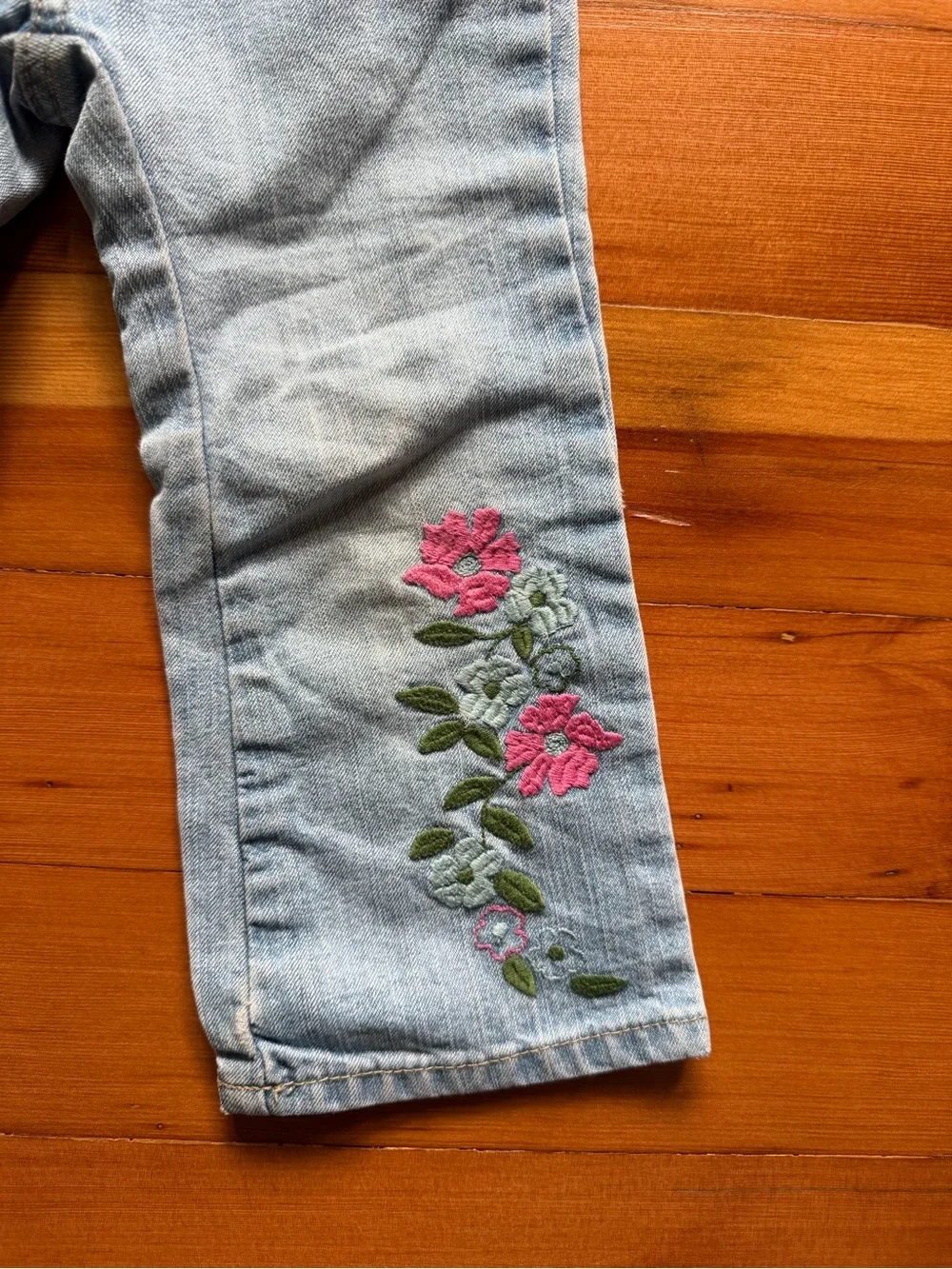 Vintage Old Navy Light Blue Girls' Embroidered Floral Jeans Size 2T